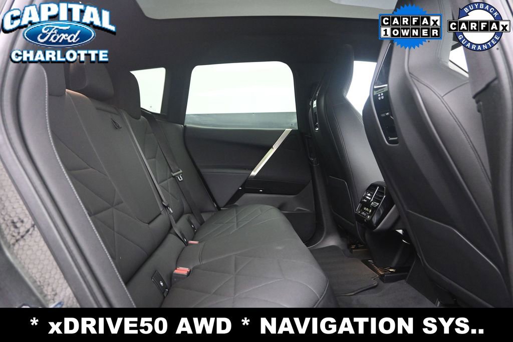 Used 2023 BMW iX xDrive50 AWD/4WD image 11