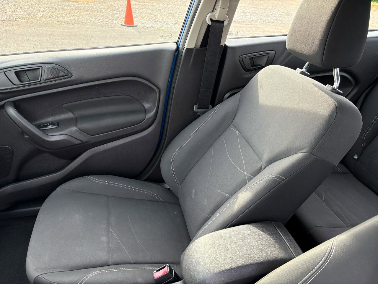 Used 2019 Ford Fiesta SE FWD image 18