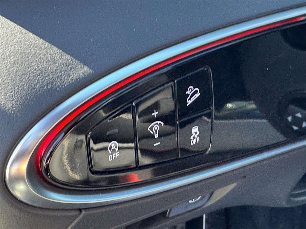 Used 2024 Genesis GV70 3.5T Sport image 17