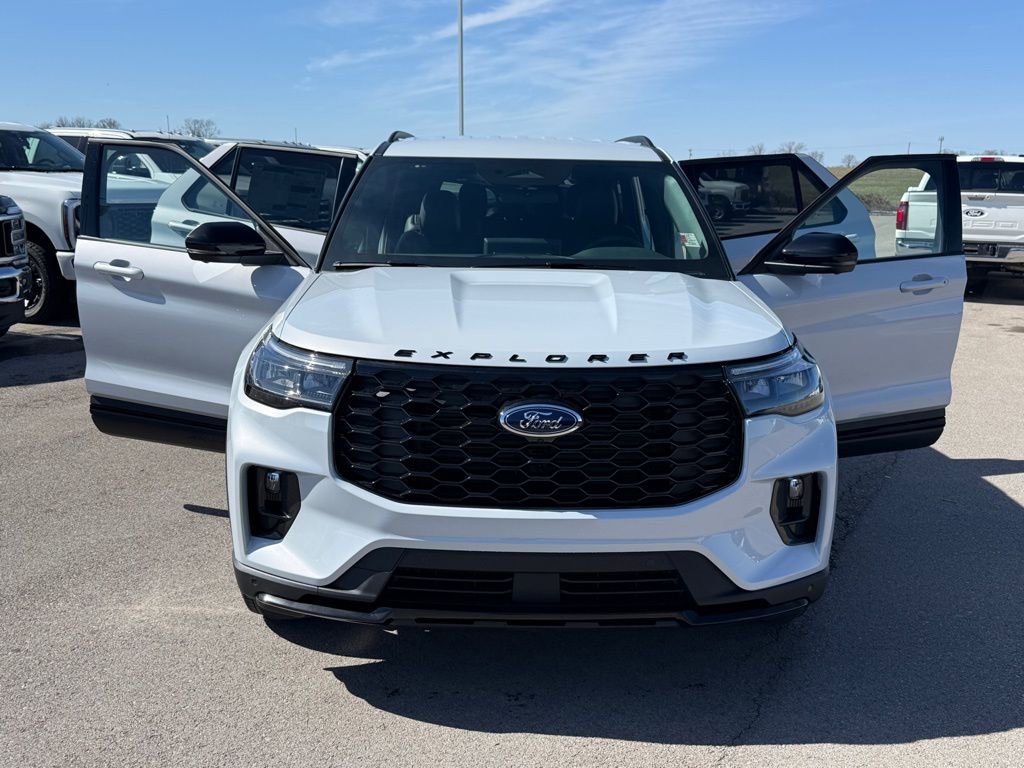 New 2026 Ford Explorer ST-Line image 21