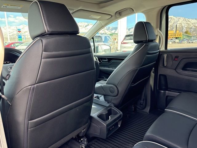 New 2026 Honda Odyssey Touring image 22