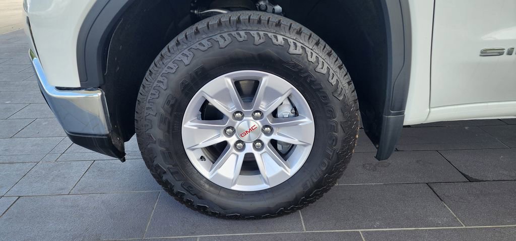 Used 2026 GMC Sierra 1500 Pro w/ Pro Value Package AWD/4WD image 9