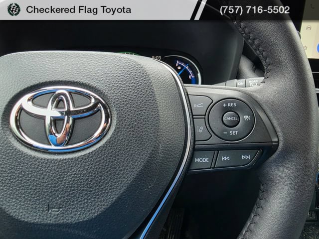 Used 2023 Toyota RAV4 XSE w/ XSE Grade Weather Package AWD/4WD image 15