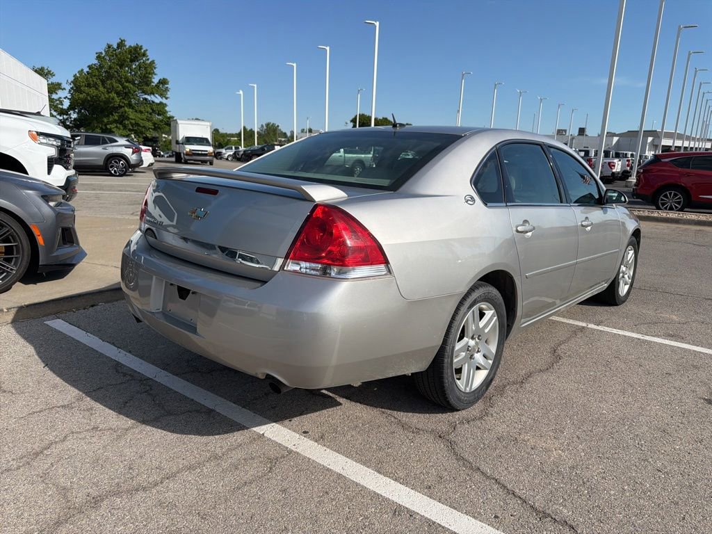Used 2006 Chevrolet Impala LT FWD image 3