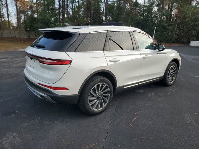 Used 2024 Lincoln Corsair Reserve w/ Rear Removable Package Tray image 6