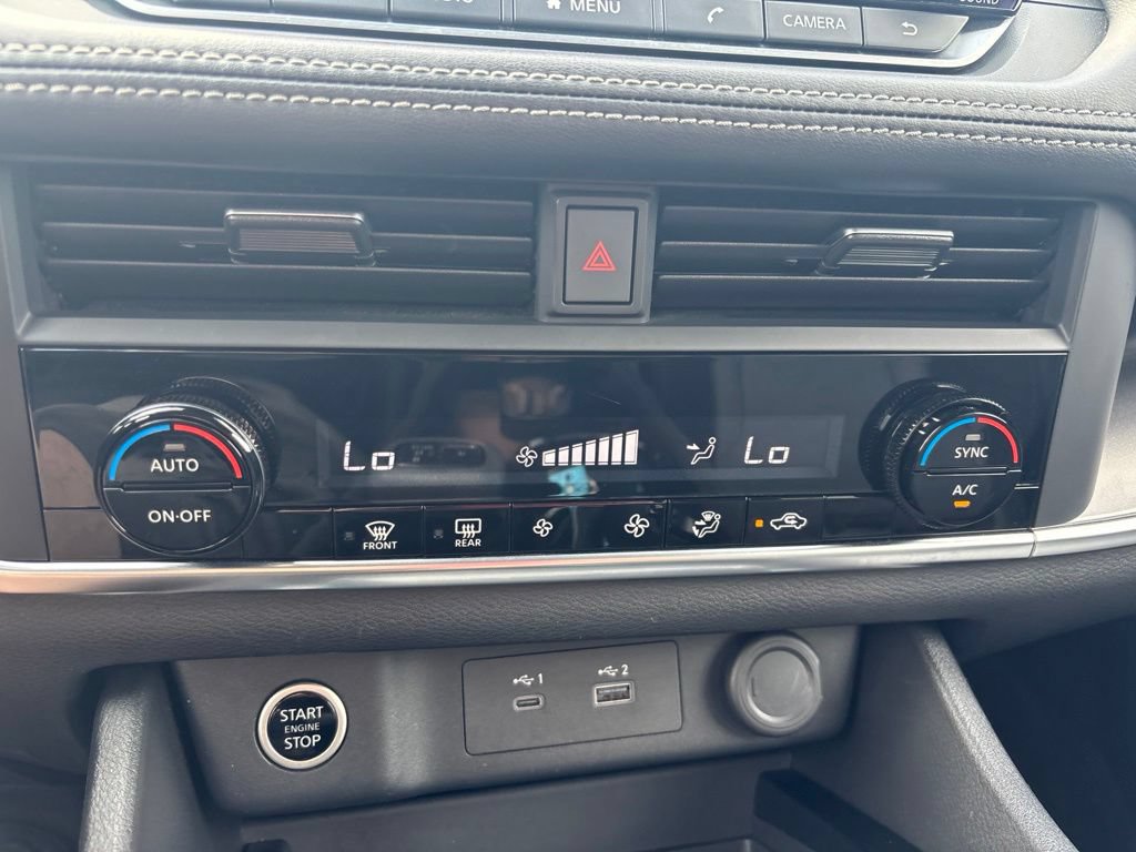 Certified 2023 Nissan Rogue SV AWD/4WD image 26