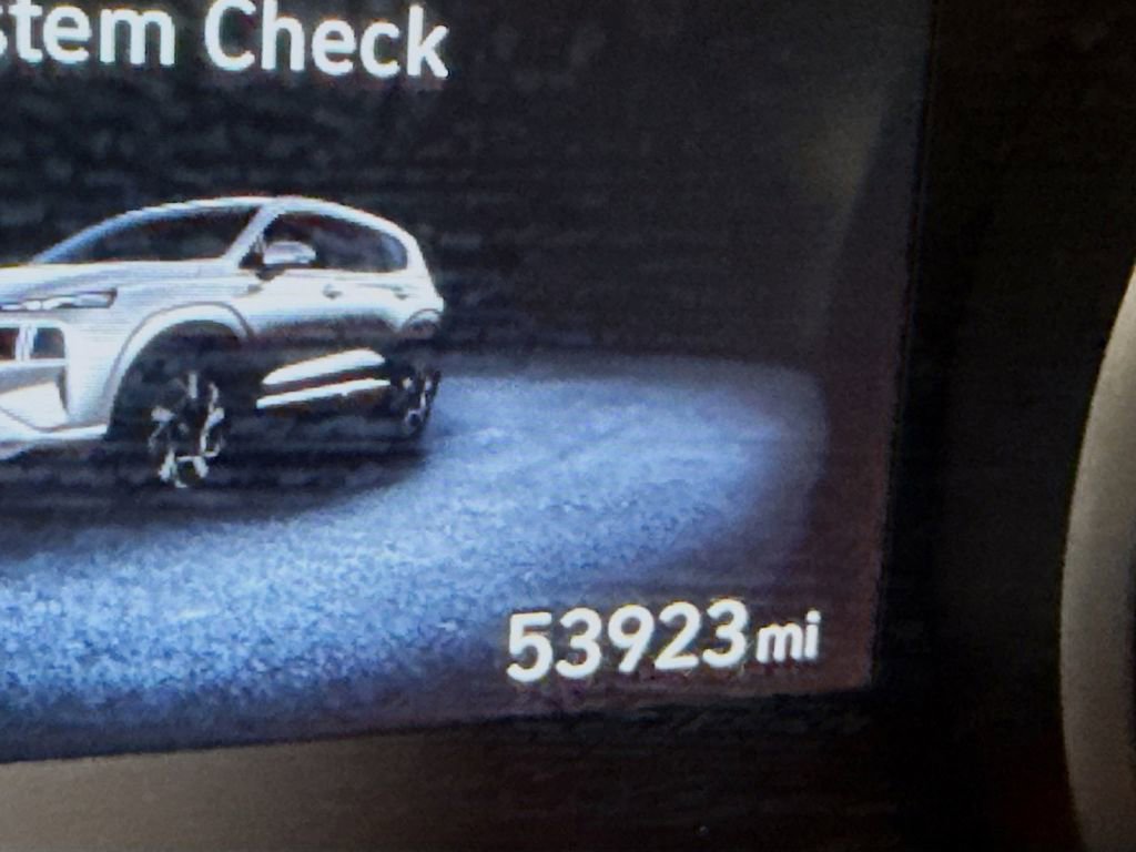 Certified 2021 Hyundai Santa Fe SE image 5