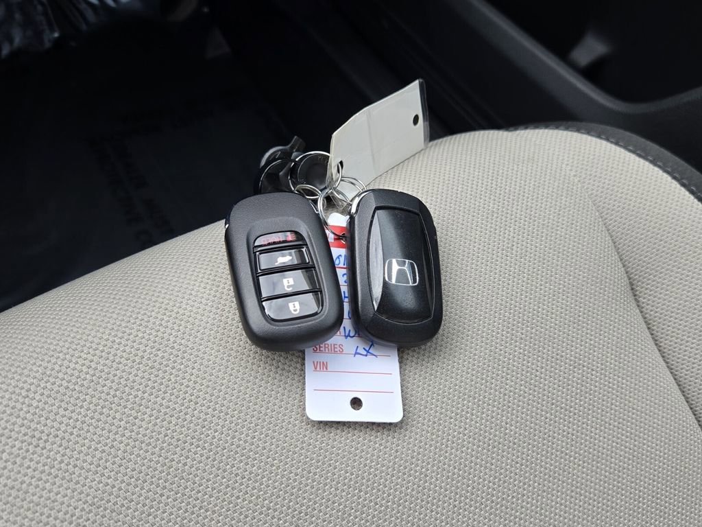 Certified 2025 Honda CR-V LX image 18