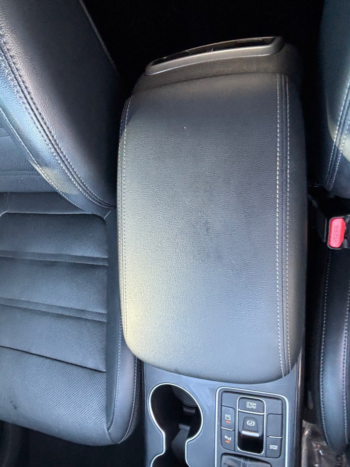 Used 2019 Kia Sorento SX w/ SX Touring Package FWD image 17