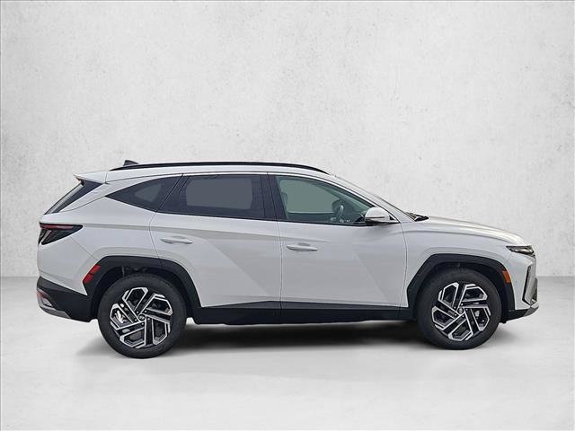 Used 2025 Hyundai Tucson Limited FWD image 4