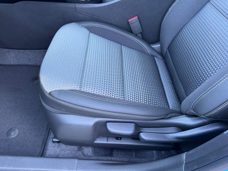 New 2026 Chevrolet Trax LT image 8