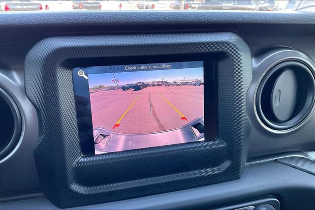 Used 2023 Jeep Gladiator Sport AWD/4WD image 22