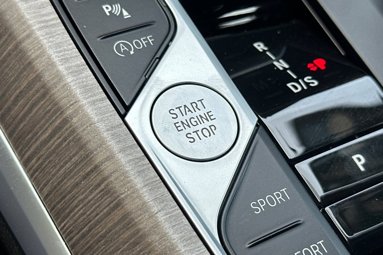 Used 2025 BMW 330i xDrive Sedan image 28