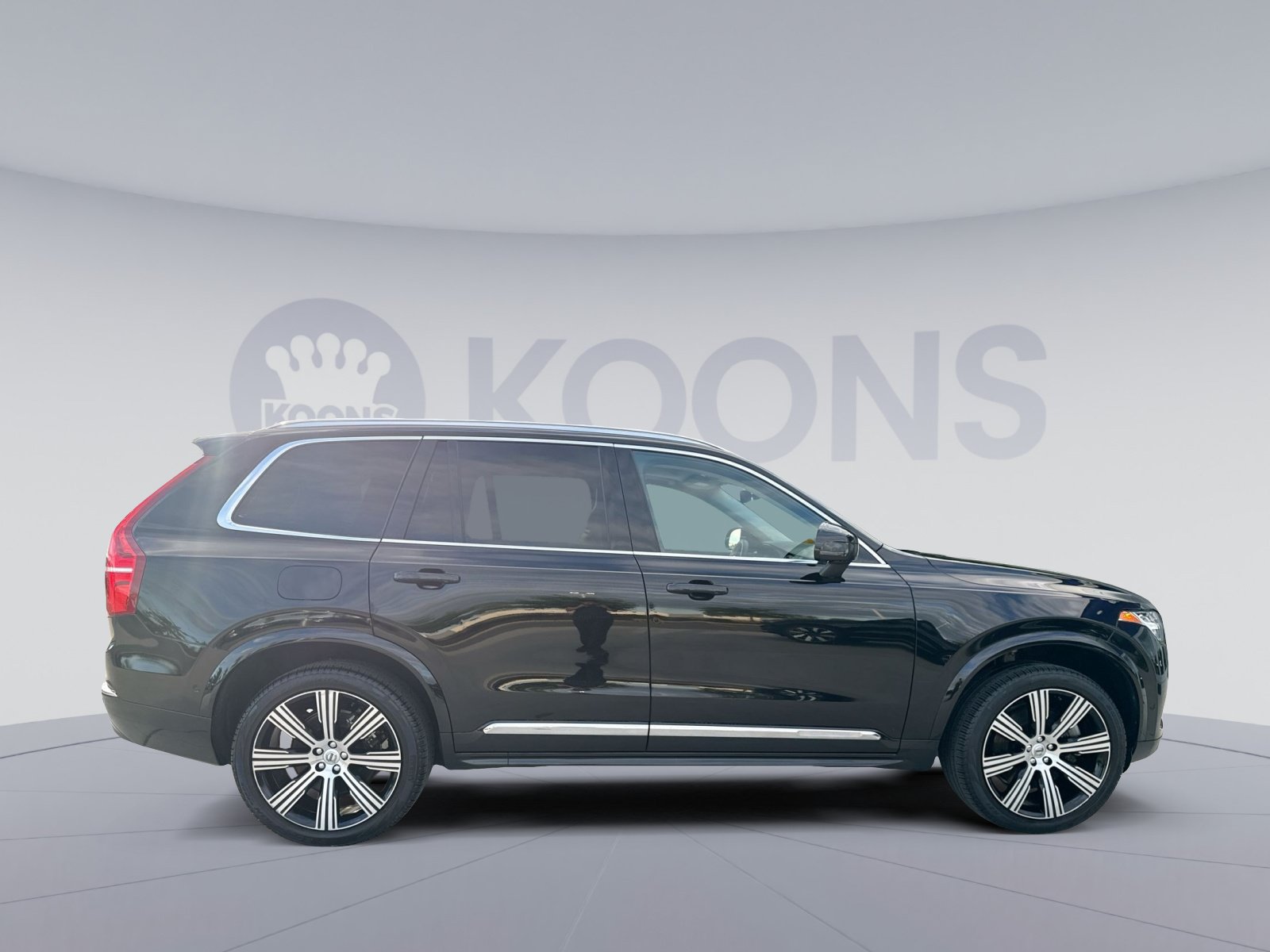 Certified 2023 Volvo XC90 T8 Plus w/ Protection Package Premier AWD/4WD image 8