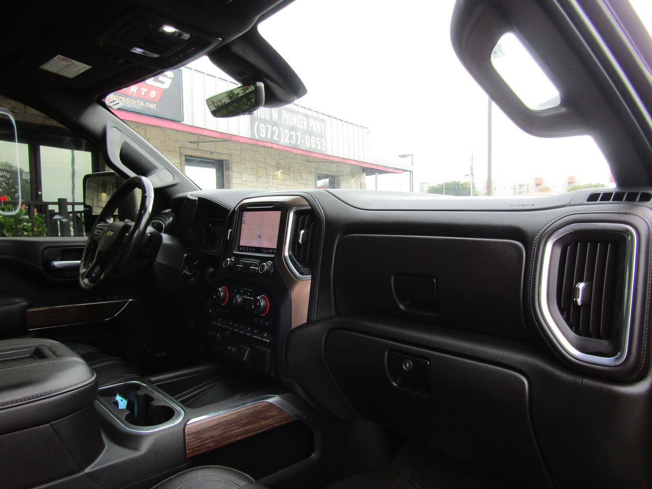 Used 2021 Chevrolet Silverado 2500 High Country w/ Z71 Off-Road Package AWD/4WD image 12