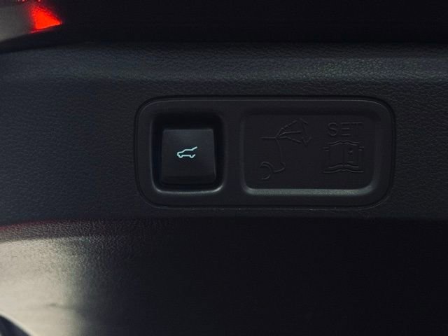 Used 2024 Ford Expedition Limited image 15