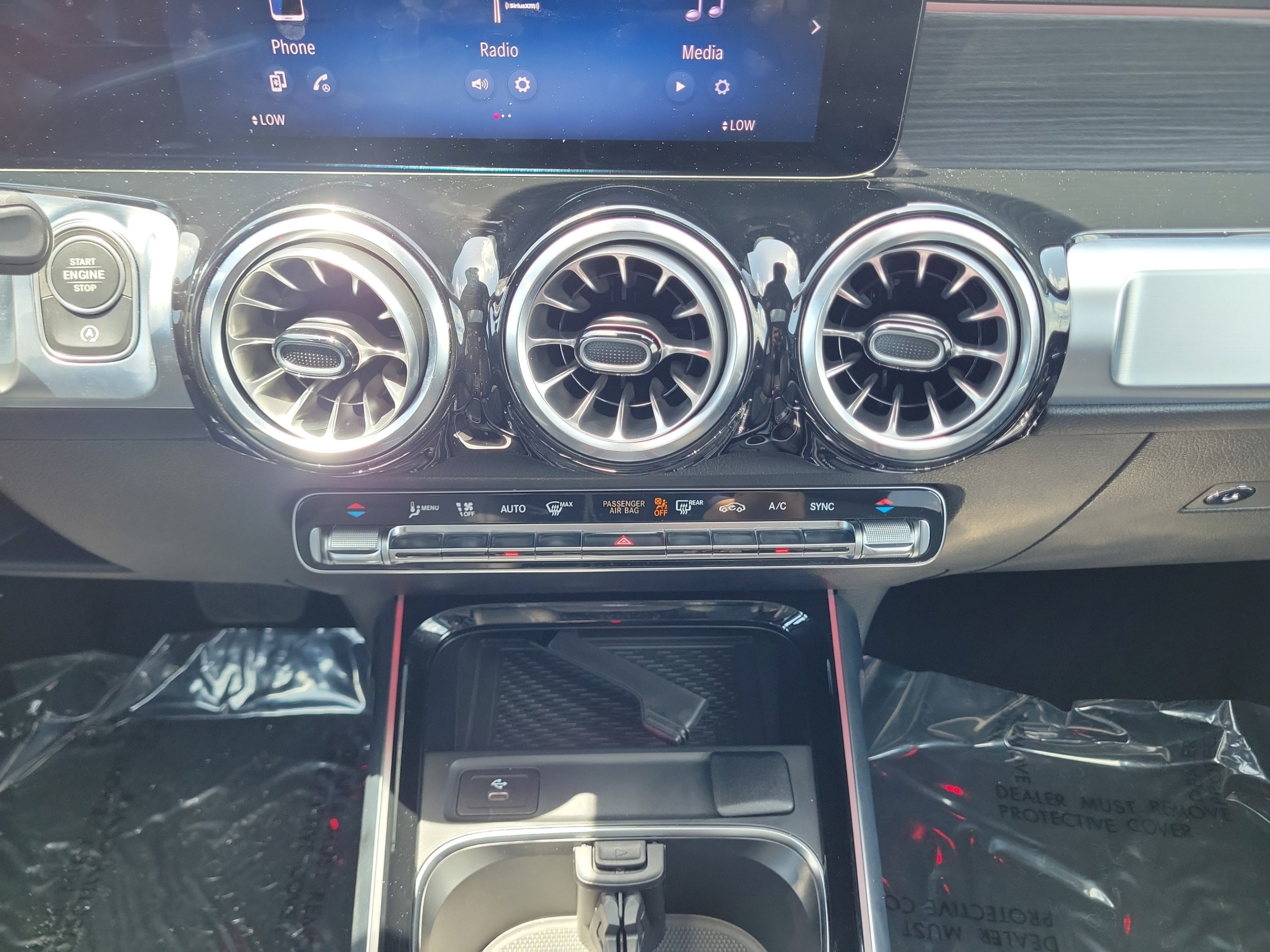 Used 2026 Mercedes-Benz GLB 250 image 15