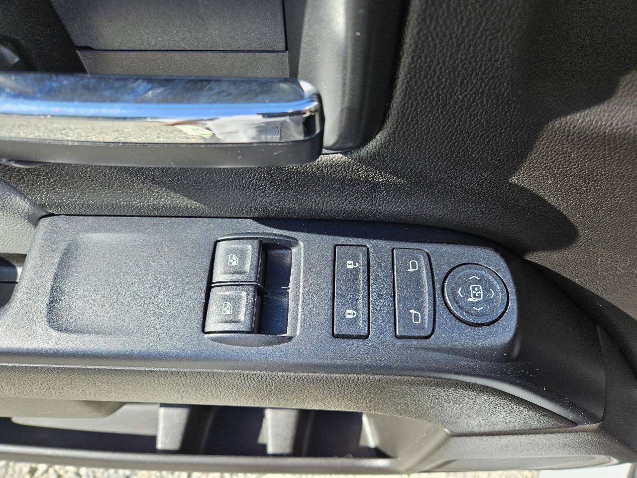 Used 2016 Chevrolet Silverado 1500 W/T w/ WT Fleet Convenience Package RWD image 17