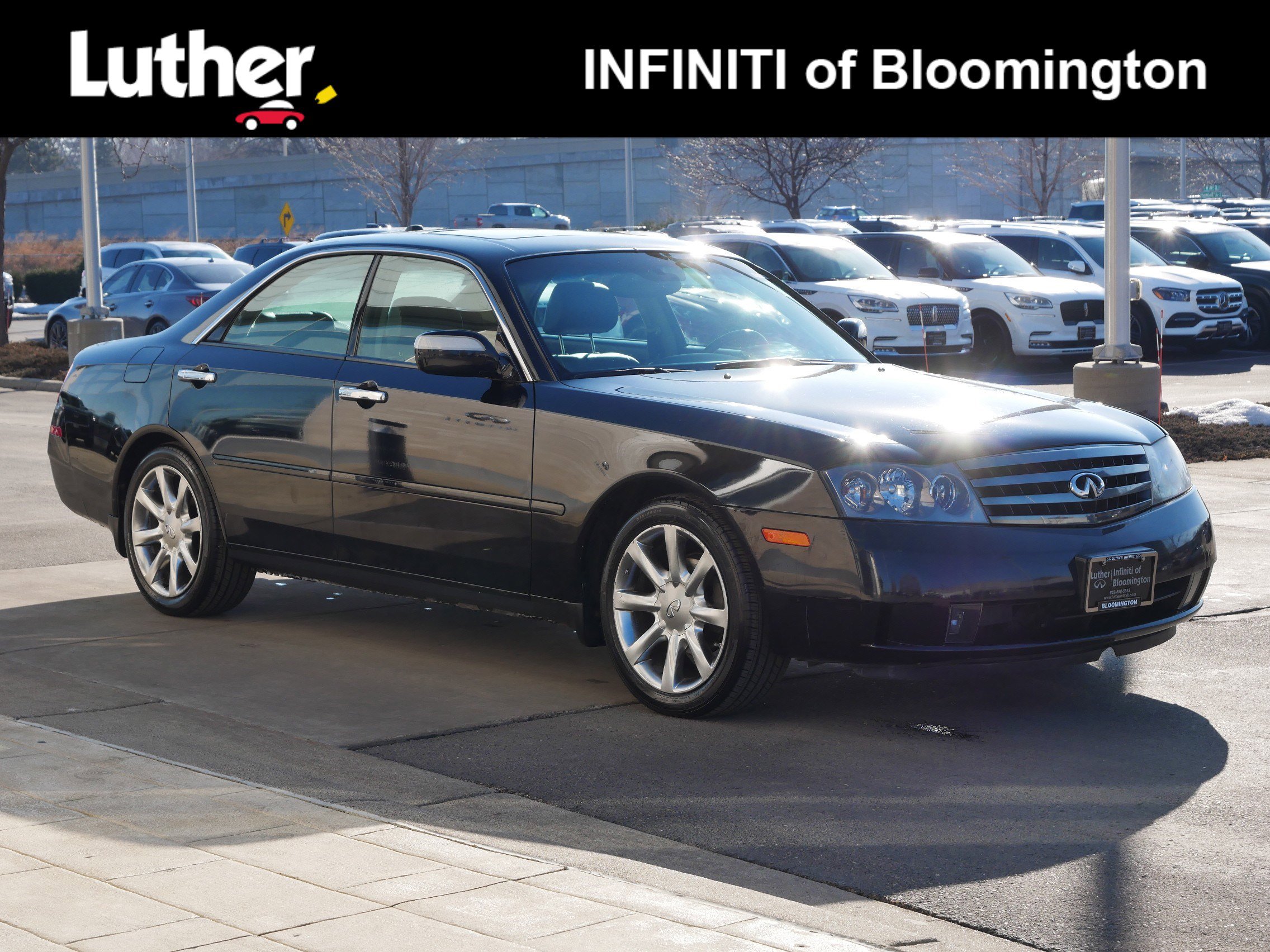 Used 2004 INFINITI M45 w/ Technology Pkg