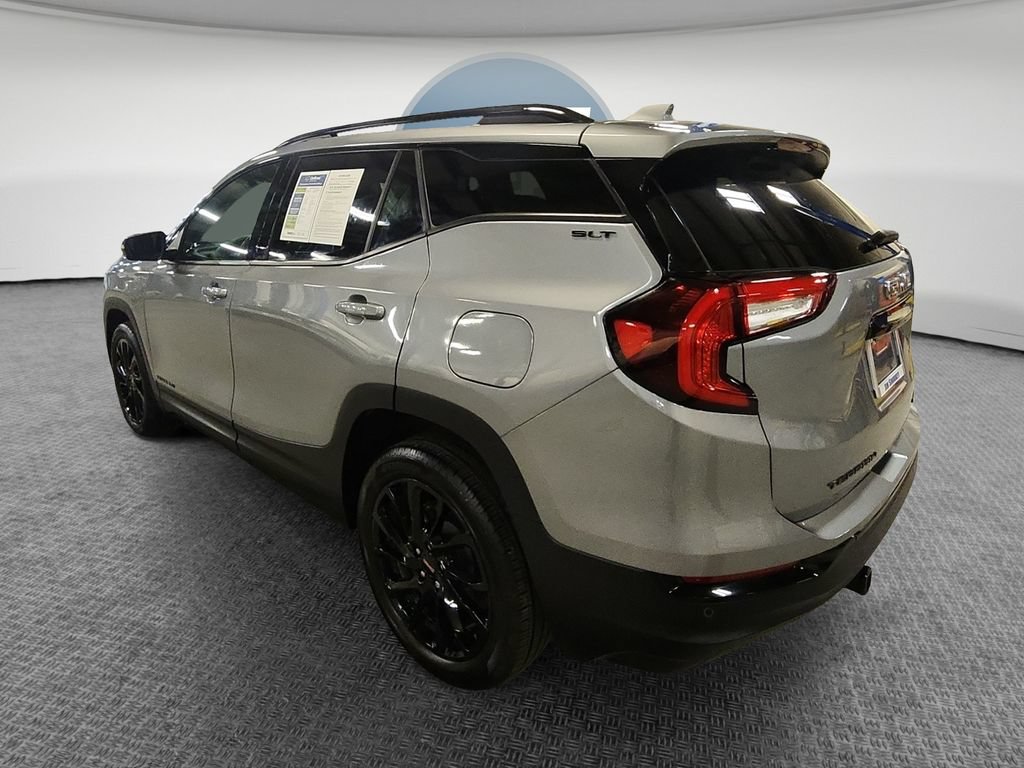 Certified 2024 GMC Terrain SLT w/ Infotainment Package II AWD/4WD image 7