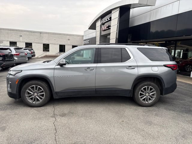 Used 2023 Chevrolet Traverse LT AWD/4WD image 2