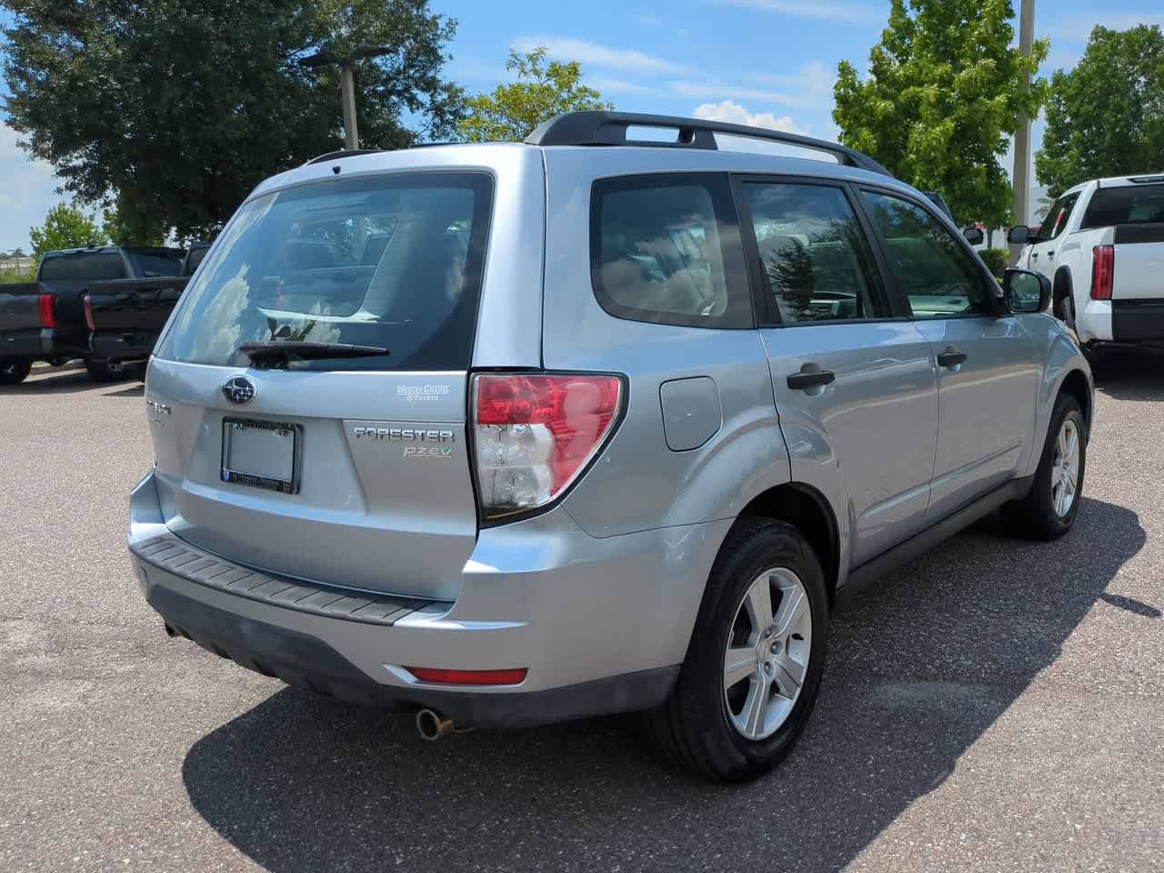 Used 2012 Subaru Forester 2.5X w/ Alloy Wheel Pkg AWD/4WD image 6