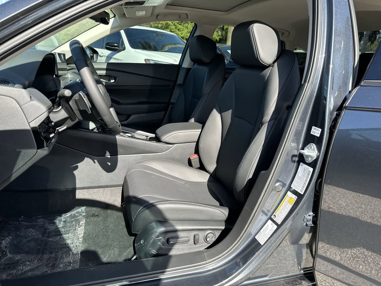 New 2026 Honda Accord EX-L image 11