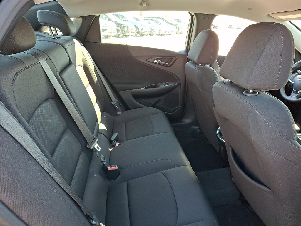Used 2024 Chevrolet Malibu LT image 15