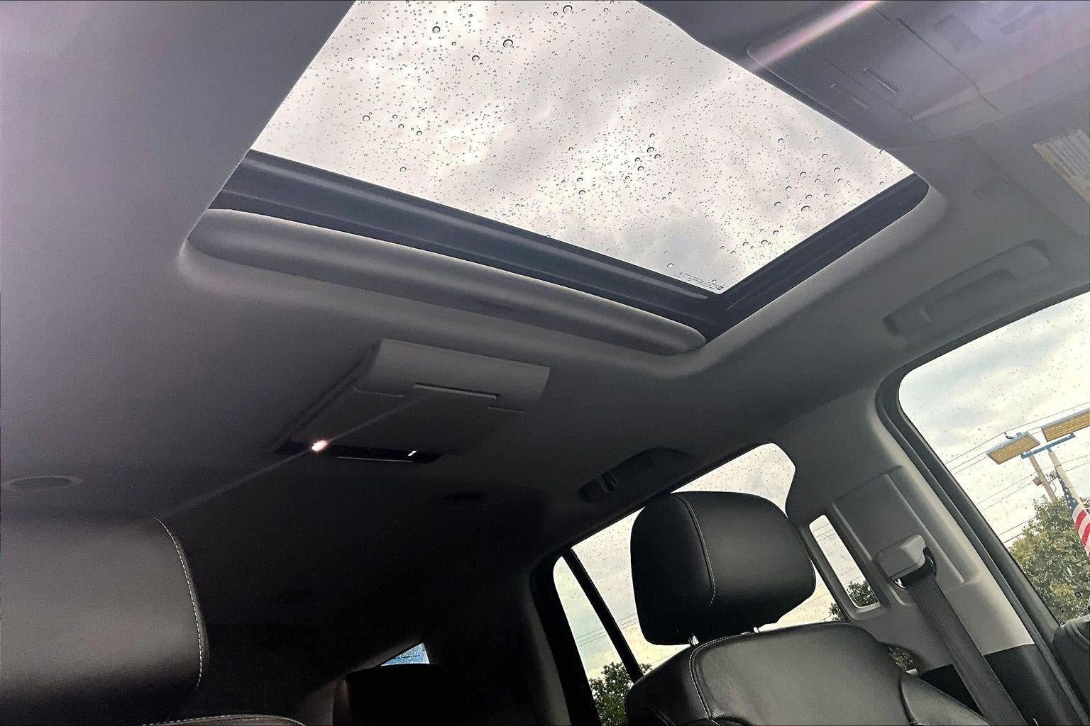 Used 2019 Chevrolet Tahoe Premier AWD/4WD image 28