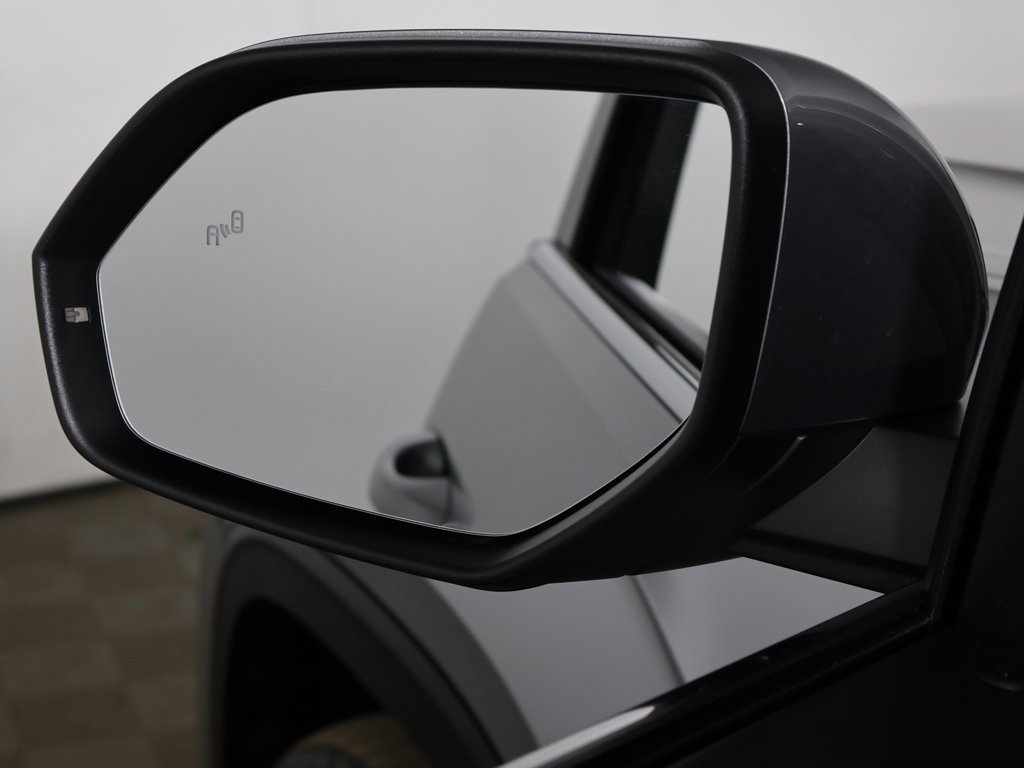 Used 2023 Volkswagen Atlas SE image 35