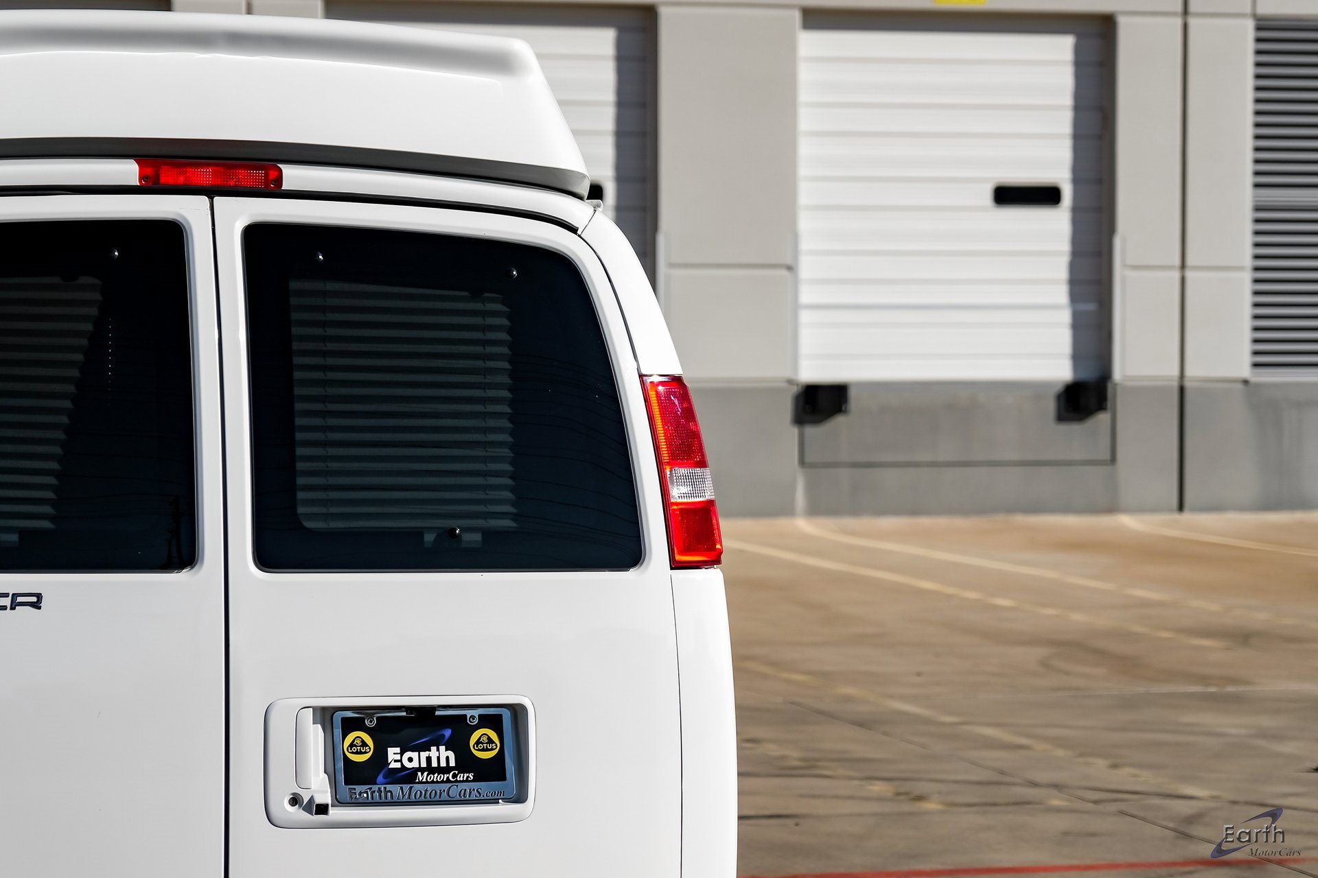 Used 2023 Chevrolet Express 2500 image 12