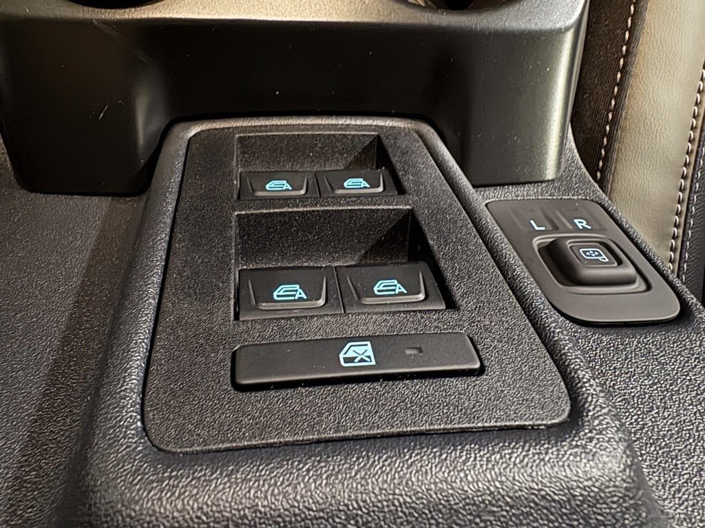 New 2025 Ford Bronco Outer Banks image 14