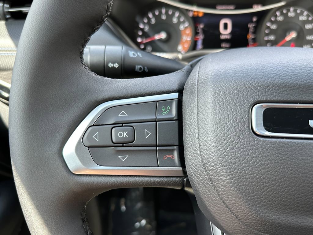 New 2026 Jeep Compass Latitude image 25