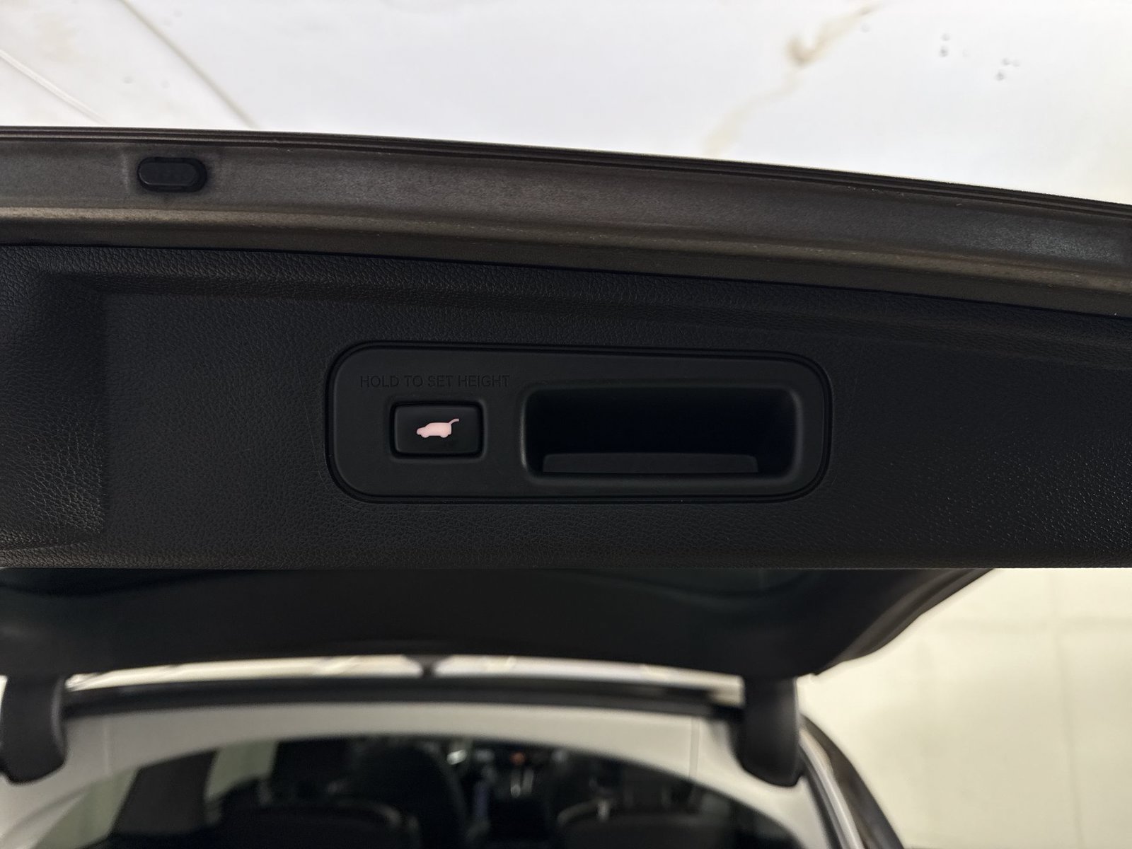 Used 2018 Honda Odyssey Touring image 35