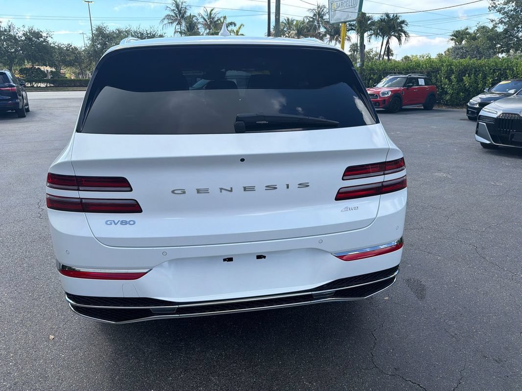 Used 2025 Genesis GV80 2.5T Advanced AWD/4WD image 4