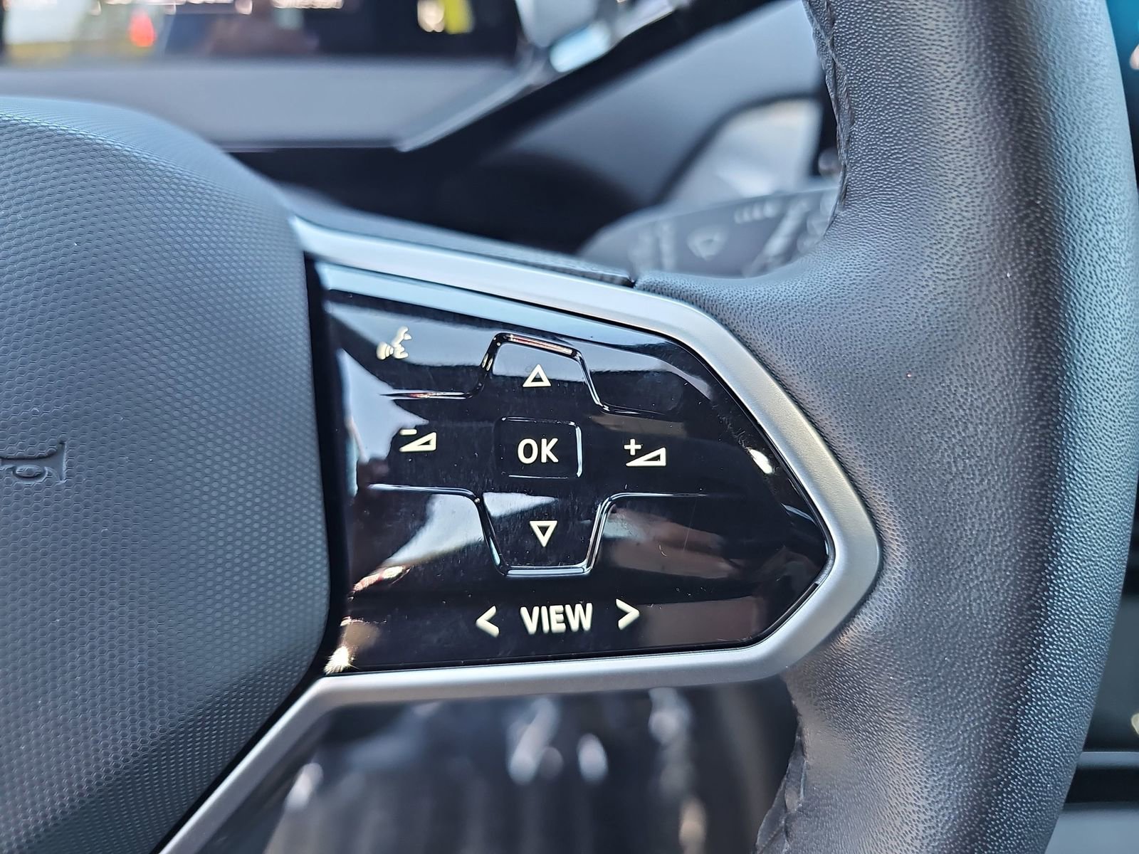 Certified 2023 Volkswagen ID.4 Pro S image 18