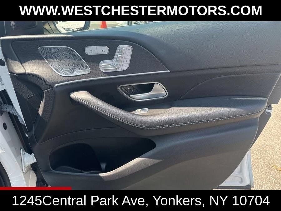 Used 2022 Mercedes-Benz GLS 450 4MATIC image 13