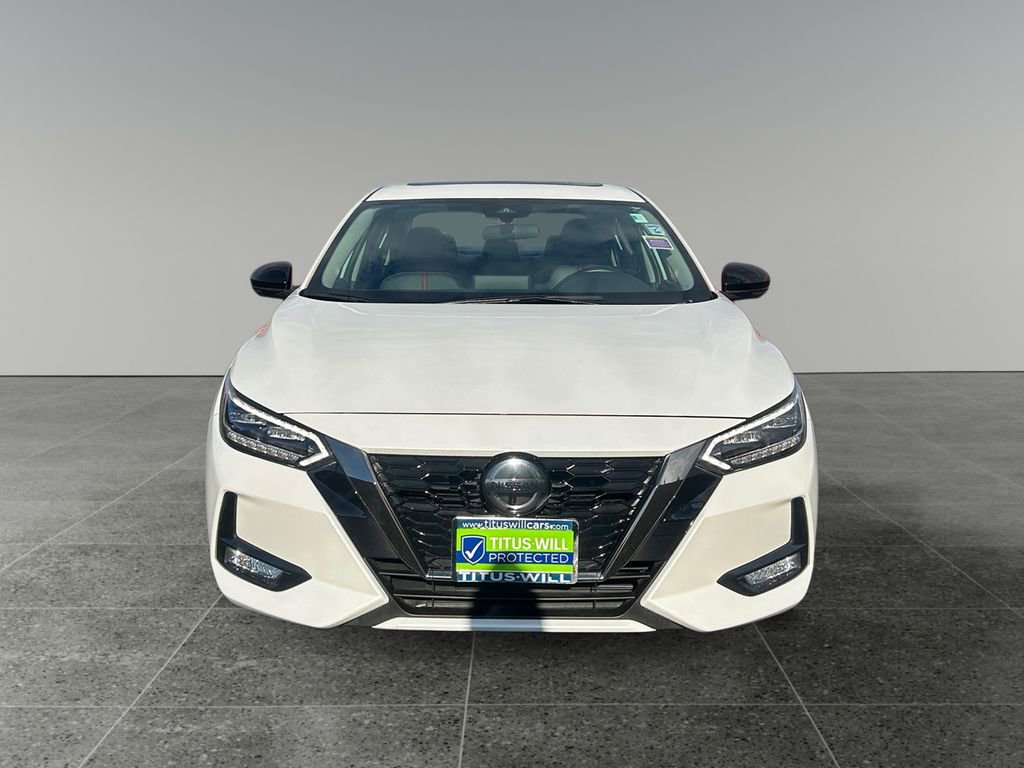 Used 2023 Nissan Sentra SR w/ SR Premium Package image 2