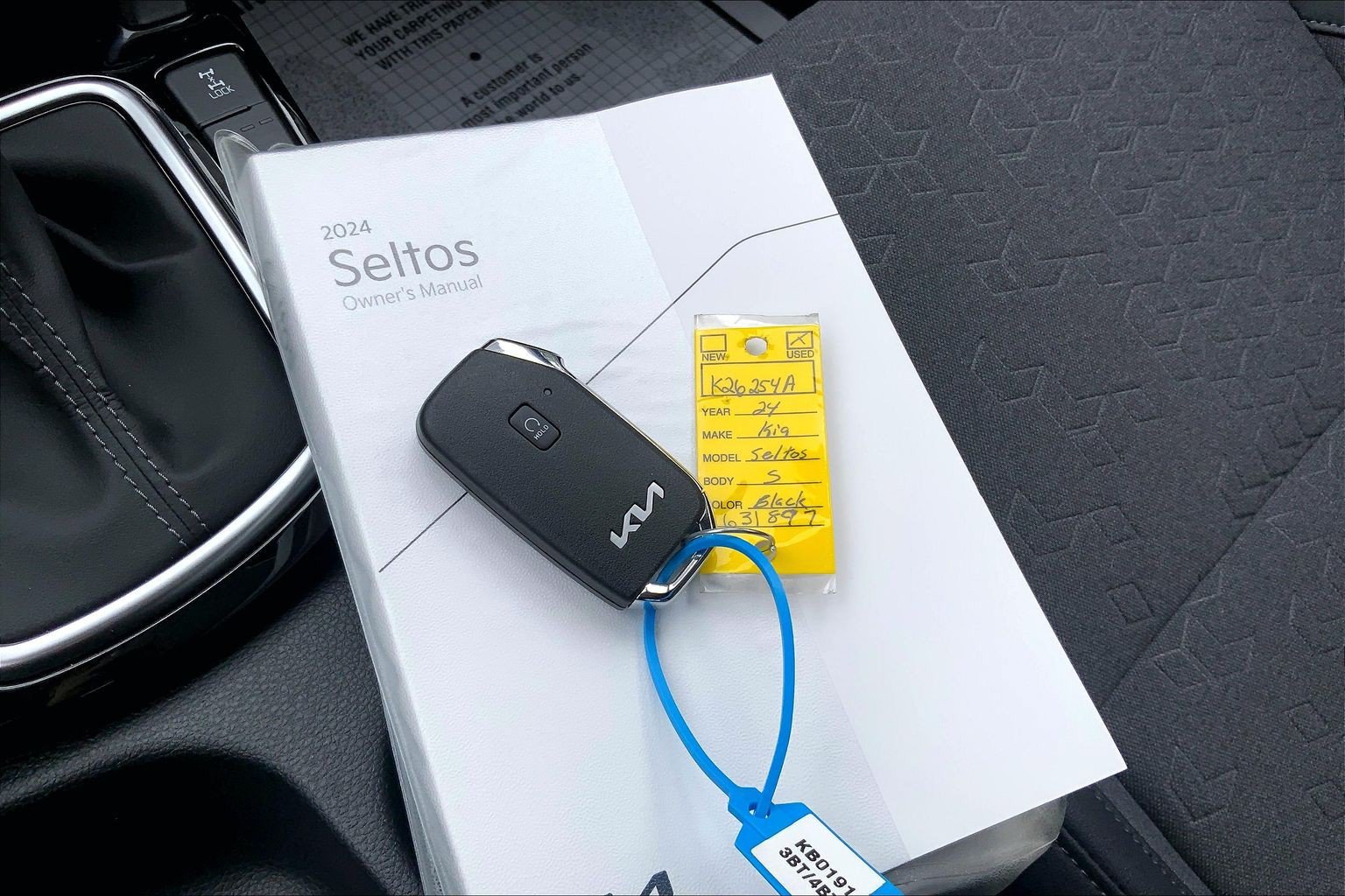 Used 2024 Kia Seltos S AWD/4WD image 12