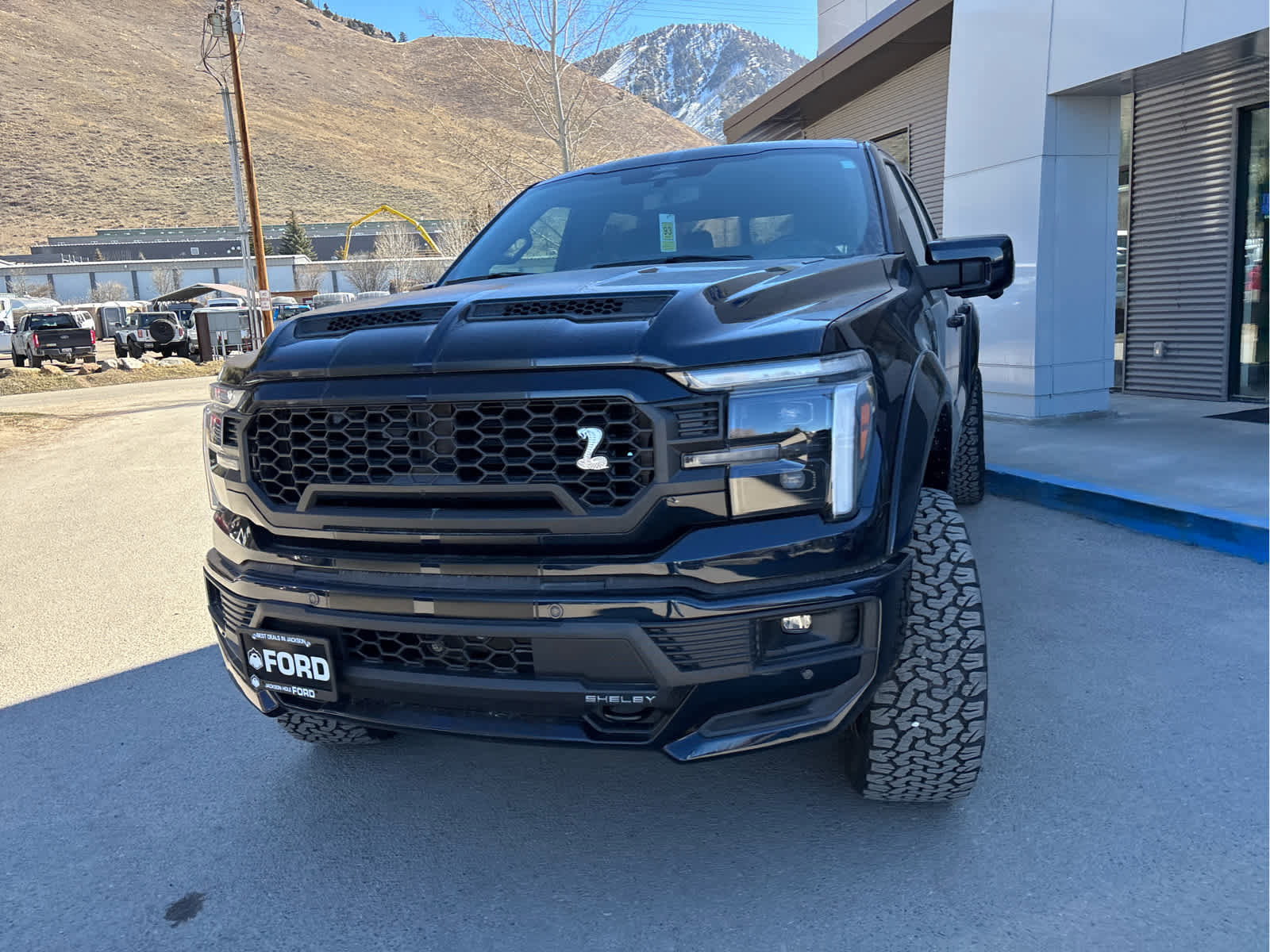 New 2025 Ford F150 Lariat w/ Equipment Group 502A High image 9