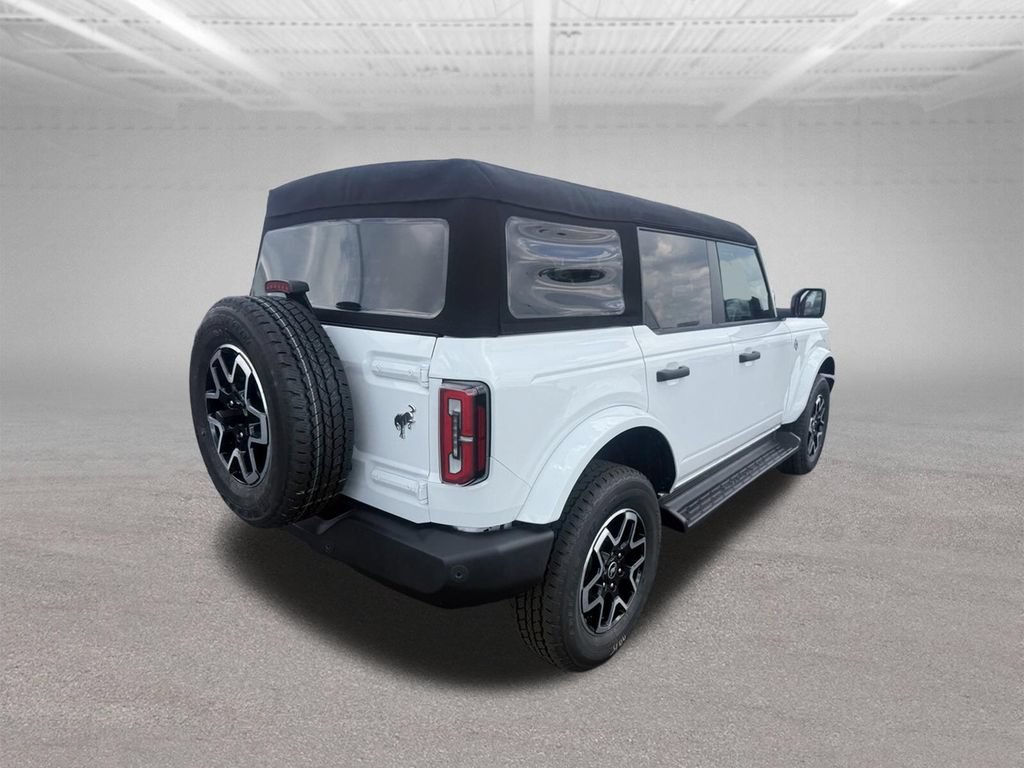 New 2026 Ford Bronco Outer Banks AWD/4WD image 3