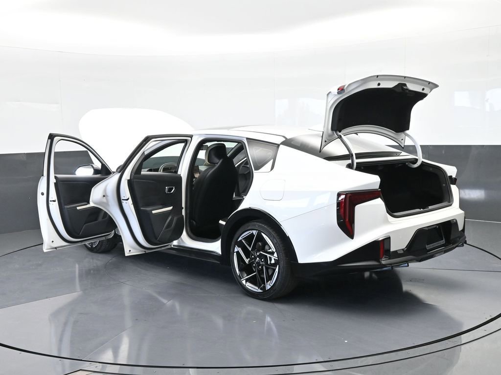 Used 2025 Kia K4 GT-Line w/ GT-Line Premium Package image 76