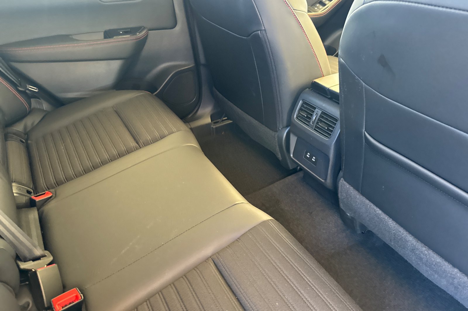 Certified 2025 Nissan Rogue SV AWD/4WD image 19