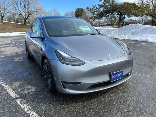 Used 2024 Tesla Model Y Performance image 2