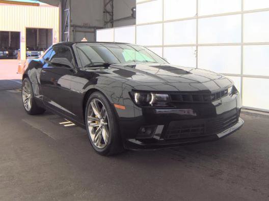 Used 2015 Chevrolet Camaro SS w/ RS Package RWD image 2