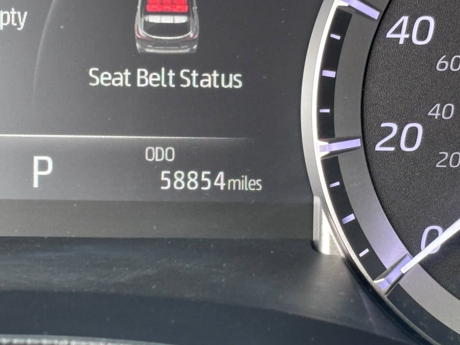 Used 2023 Toyota Highlander LE FWD image 27