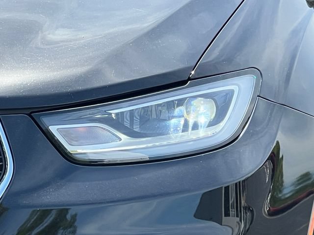 Used 2025 Chrysler Pacifica Select FWD image 44