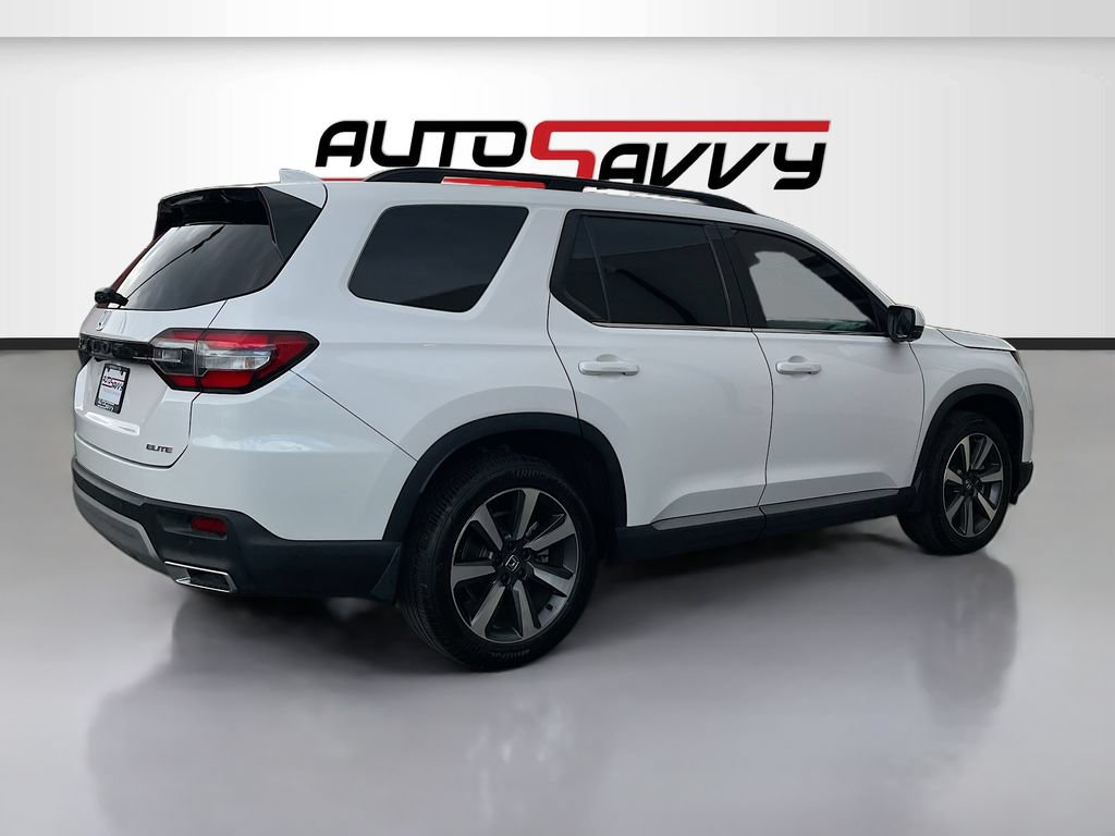 Used 2025 Honda Pilot Elite image 7