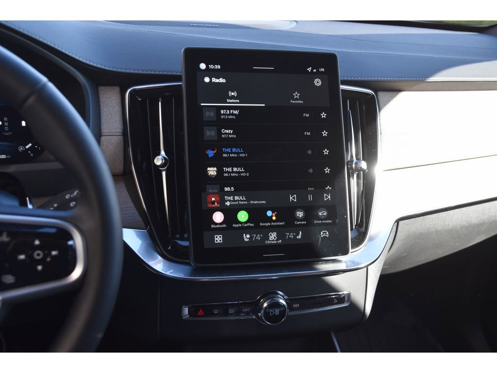 Certified 2026 Volvo XC90 B5 Plus image 21