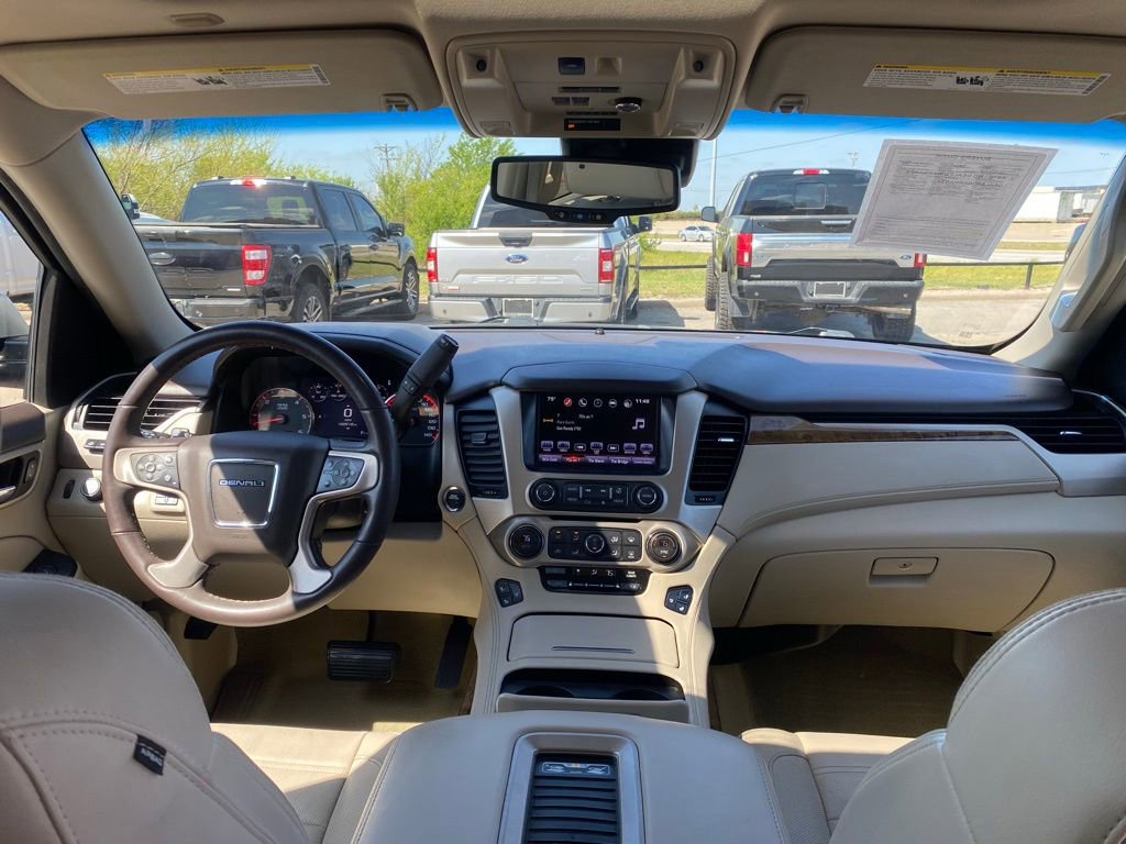 Used 2016 GMC Yukon Denali w/ Open Road Package image 17